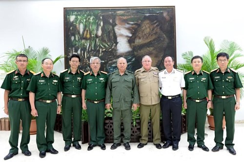 Vietnam und Kuba führen Dialog über Verteidigungspolitik - ảnh 1